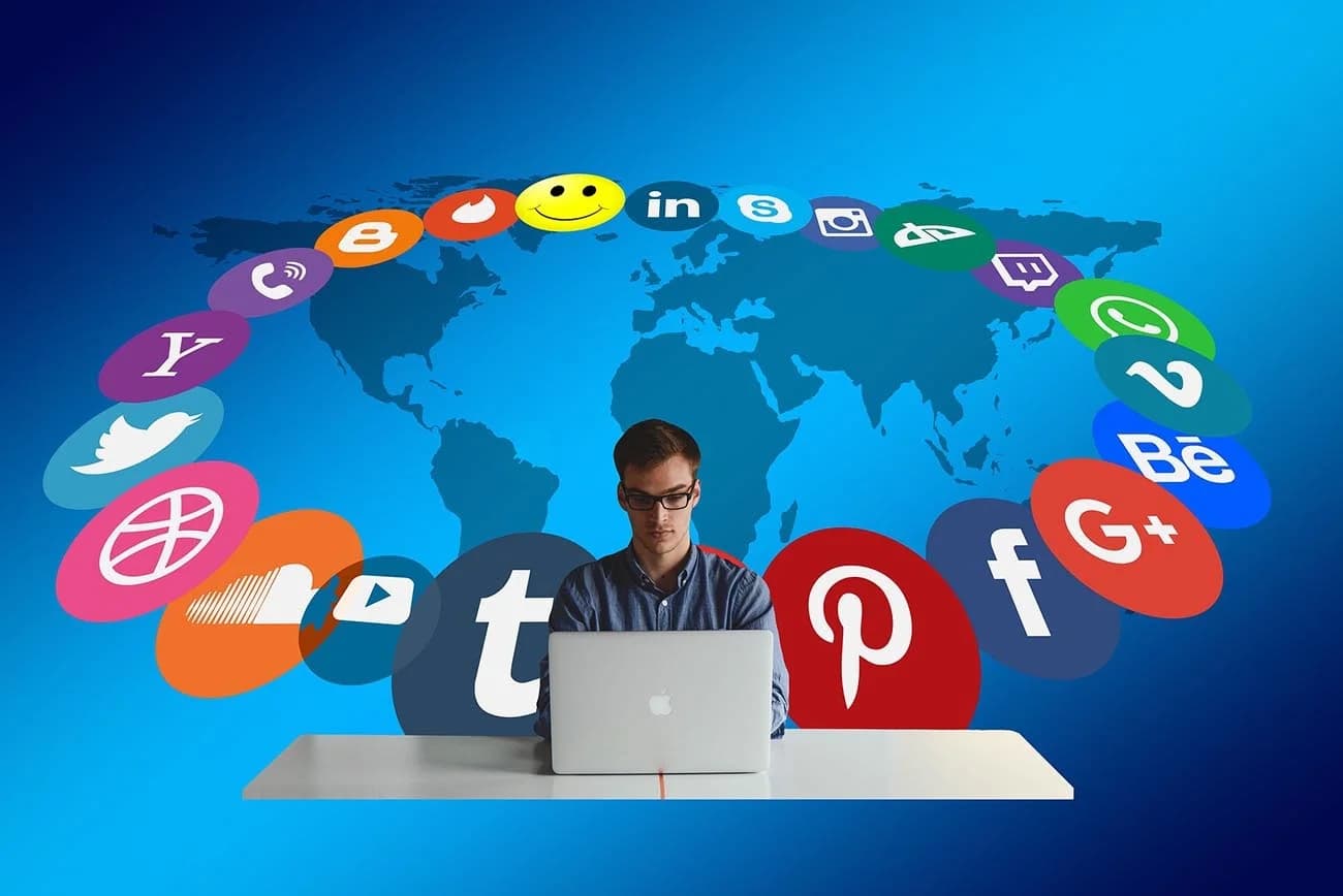 Social Media Marketing Strategy and Customer Interaction
